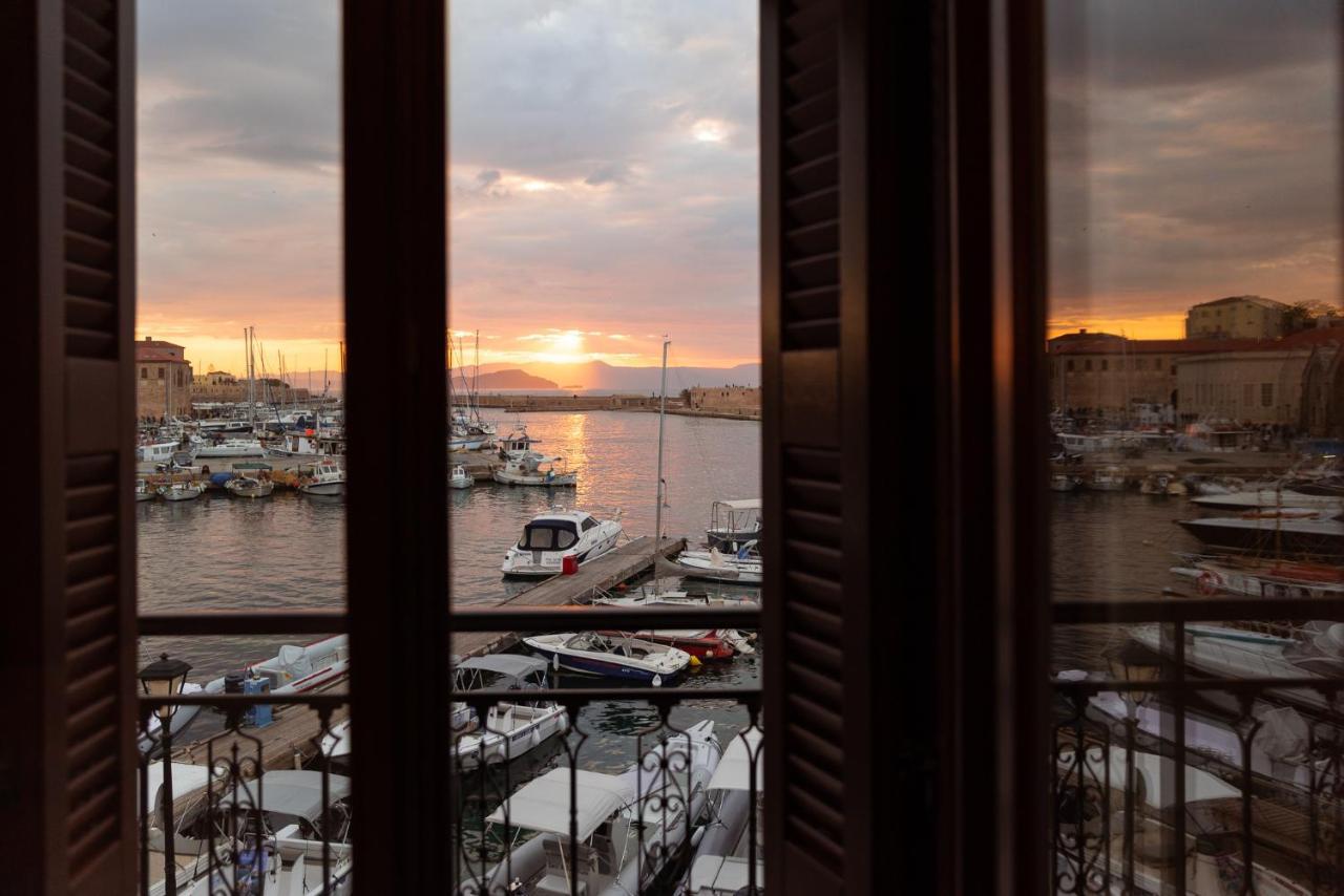 Destino Home Overlooking The Venetian Port Of Chania Chania  Buitenkant foto